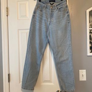 Mom jeans
